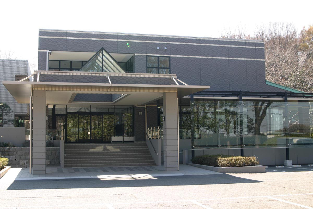 南多摩斎場の外観